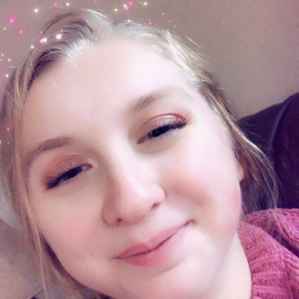 Meet your Posher, Nicole